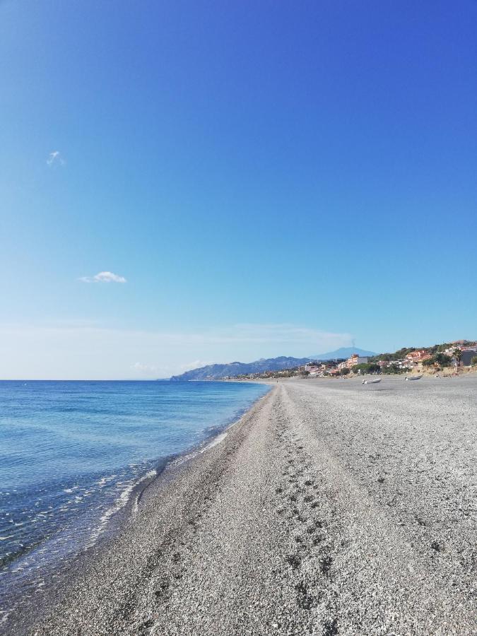 Sicilia Bedda B&B Nizza di Sicilia Exterior foto