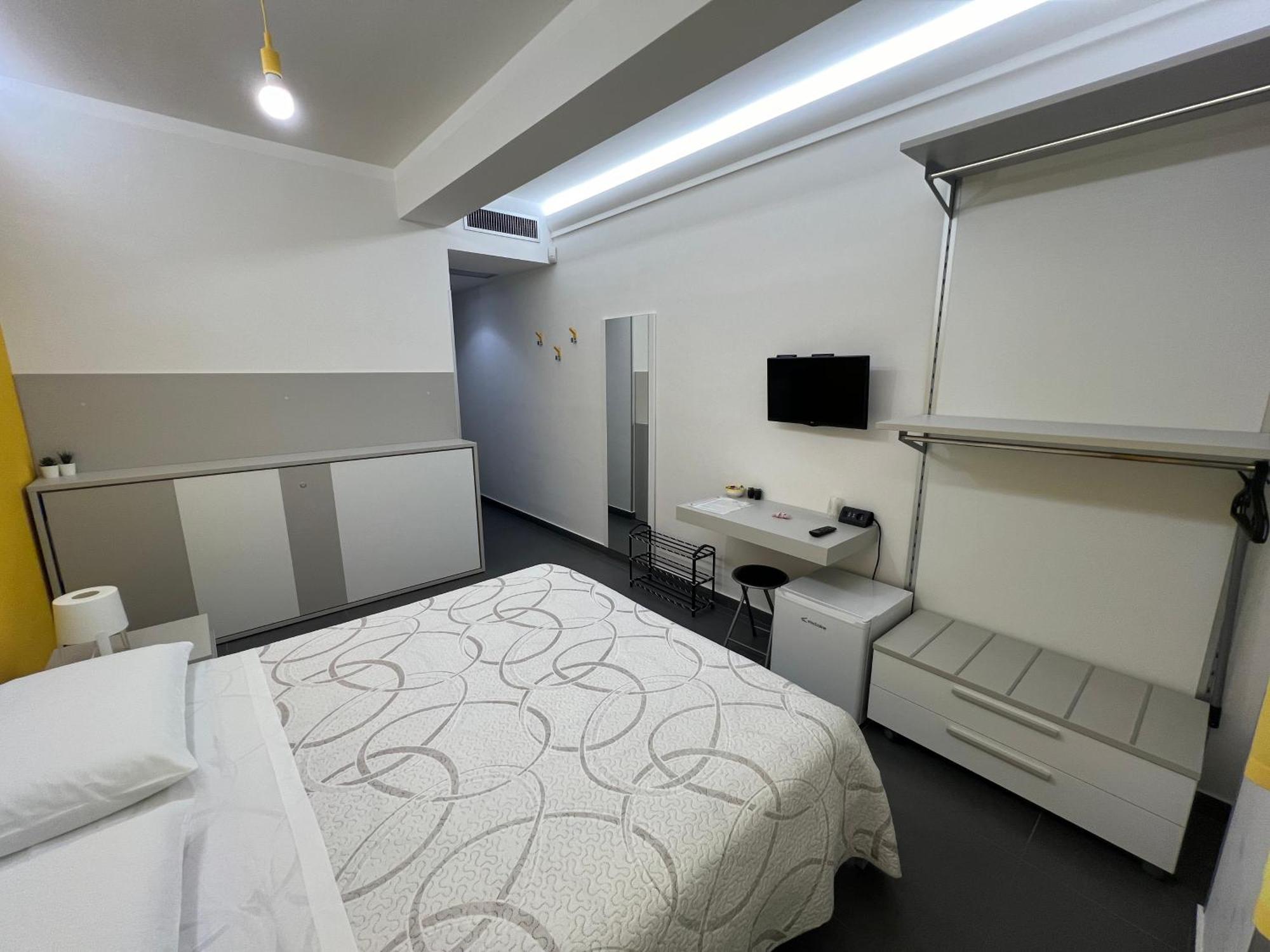 Sicilia Bedda B&B Nizza di Sicilia Exterior foto